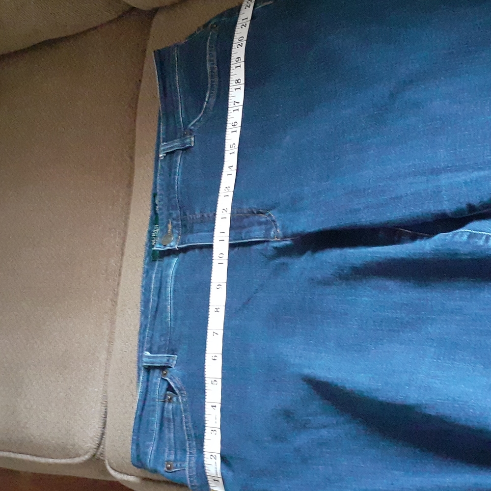 Lauren Ralph Lauren Jeans - Picture 4 of 5